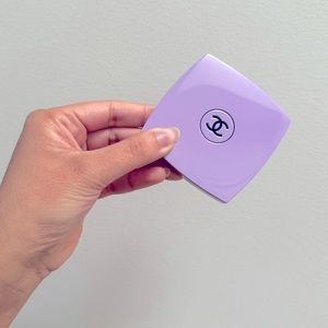 {Chanel} Limited Edition Codes Couleur Mirror Duo 135 Immortelle